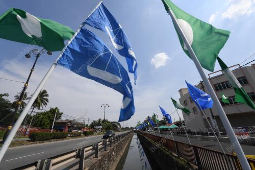 KD04_07042018_BENDERA_BN201804064436