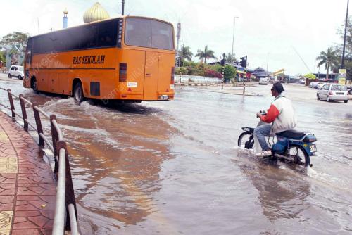 AIR PASANG BESAR