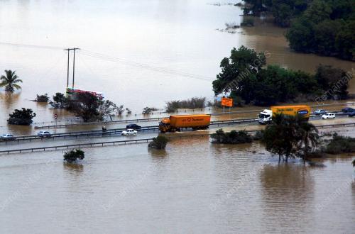 BANJIR DI KOTA STAR MAKIN PULIH