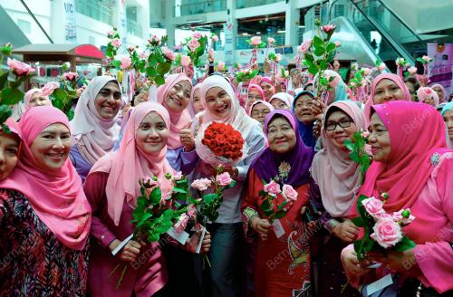 KD04_08032017_WANITA