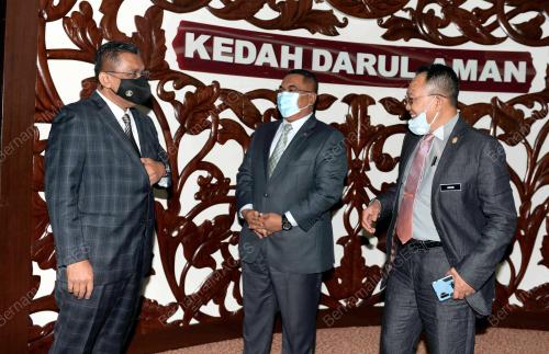 DATUK TAKIYUDDIN HASAN