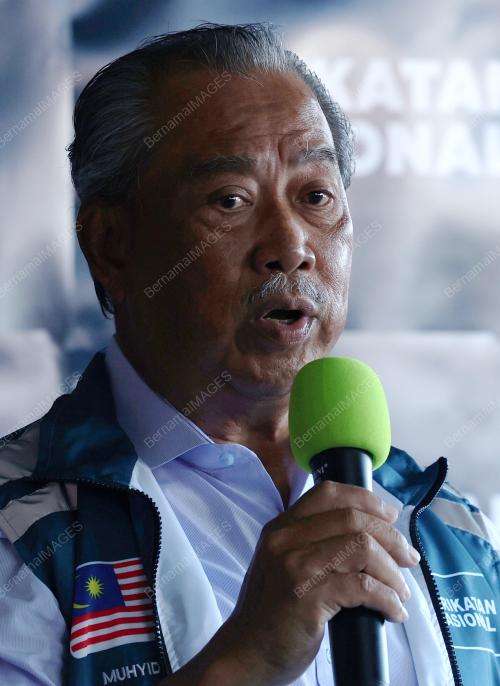 TAN SRI MUHYIDDIN YASSIN