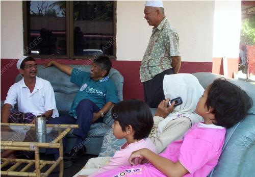 ZAINUDDIN MAIDIN