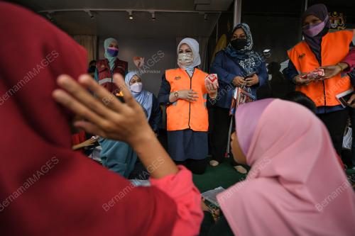 DATUK SERI RINA MOHD HARUN