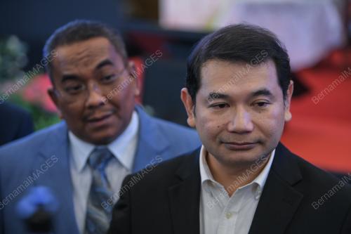 RAFIZI RAMLI