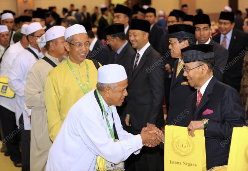 KD04_09092013_AGONG_TH