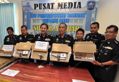 KD04_11022016_POLIS0