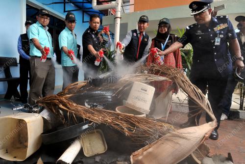 KD04_11042016_OPERASI_AEDES
