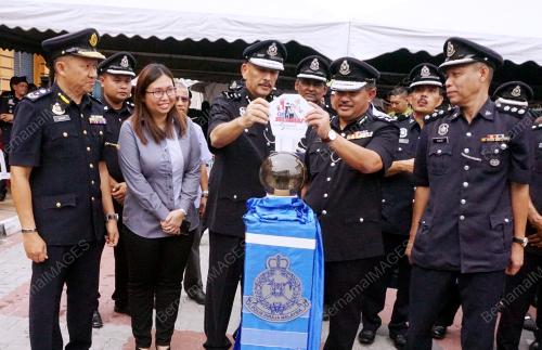 KD04_11062018_POLIS