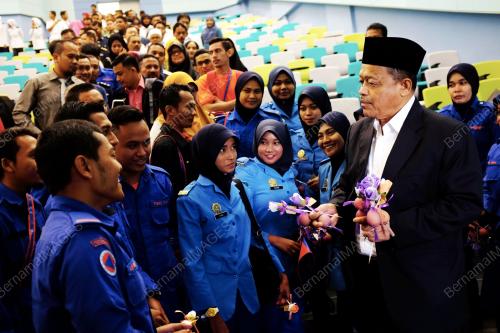 KD04_11122016_FORUM_1