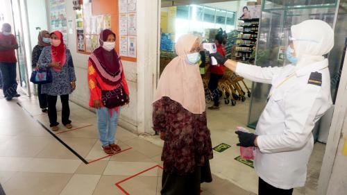 PASARAYA TINGKAT KESELAMATAN ELAK COVID-19