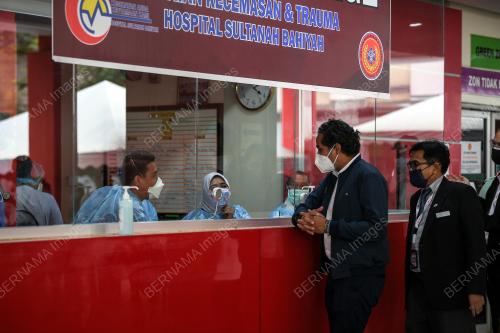KHAIRY JAMALUDDIN
