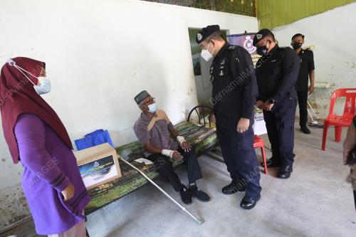 DATUK SERI MAZLAN LAZIM
