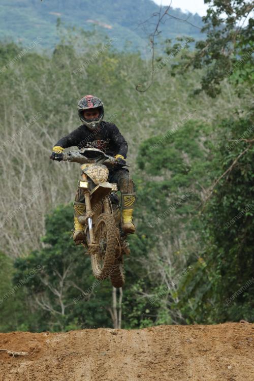 TREK SUKAN MOTORCROSS DI BALING
