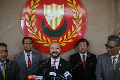DATUK SERI MUKHRIZ TUN MAHATHIR