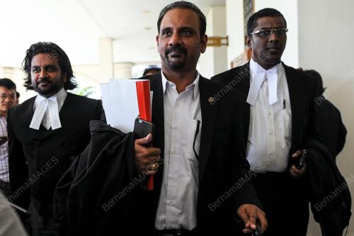 KD04_13082017_MAHKAMAH