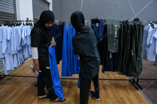 KD04_13122025_PROGRAM_KEMBALI_SEKOLAH