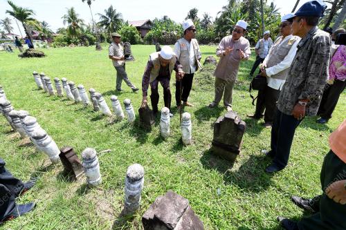 KD04_14072018_MAKAM_SEJARAH_BN201807112838
