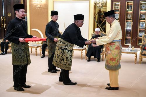SULTAN AL AMINUL KARIM SULTAN SALLEHUDDIN IBNI ALMARHUM SUL