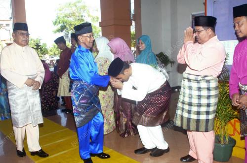 KD04_15022011_SULTAN_TIBA