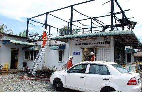 KEBAKARAN RUMAH
