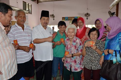 KD04_16012012_DUIT_RAYA
