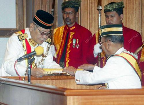TUANKU ABDUL HALIM MU'ADZAM SHAH