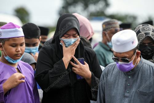 ALLAHYARHAM DATUK NAMAT ABDULLAH