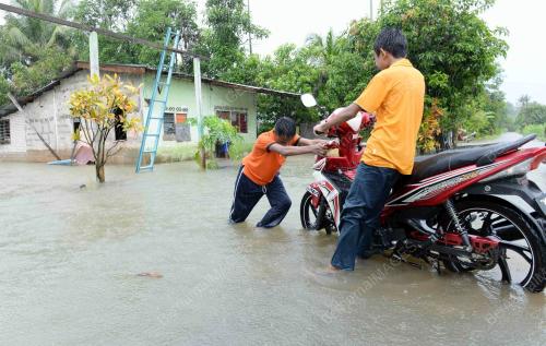 KD04_19072016_BANJIR
