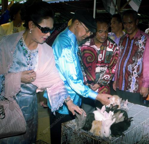 TUANKU ABDUL HALIM MU'ADZAM SHAH