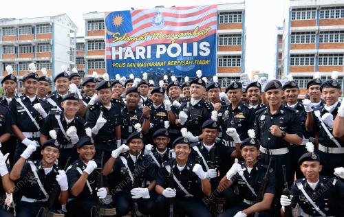 HARI POLIS KE-216