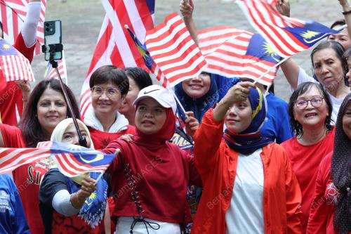 BULAN KEBANGSAAN DAN KIBAR JALUR GEMILANG 2023