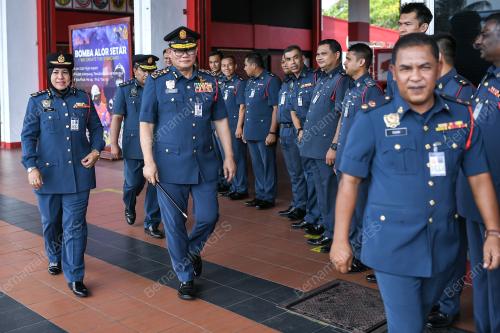 DATUK SERI MOHAMMAD HAMDAN WAHID