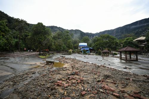 BANJIR KILAT YAN