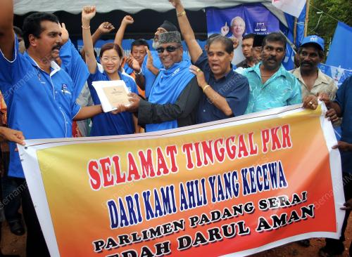 KD04_22042013_KELUAR_PARTI