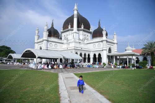 SOLAT RAYA
