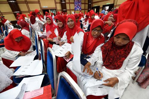 KD04_23062018_WANITA_UMNO_BN201806221152