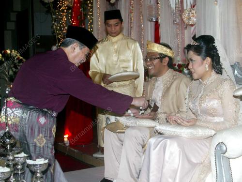 ABDULLAH AHMAD BADAWI