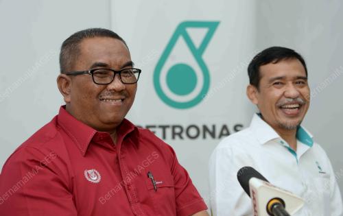 DATUK SERI MUHAMMAD SANUSI MD NOOR