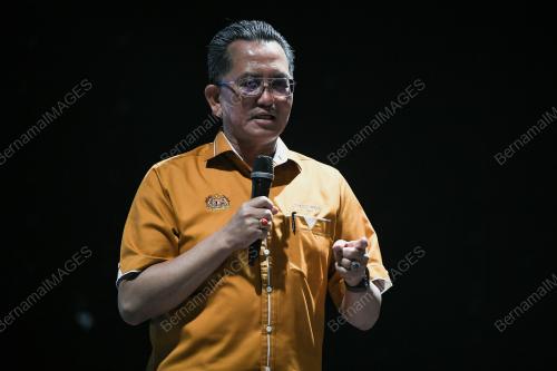 DATUK SERI MOHAMMAD MENTEK