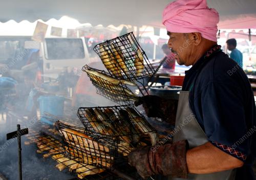 KD04_24072012_IKAN_BAKAR