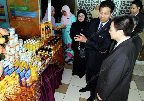 KD04_24112015_ASEAN_FOOD