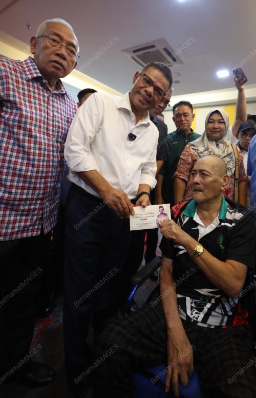 DATUK SERI SAIFUDDIN NASUTION ISMAIL