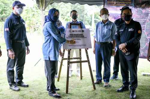 DATUK SERI DR NORAINI AHMAD