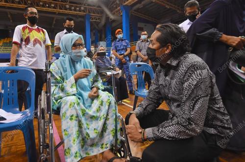 KHAIRY JAMALUDDIN