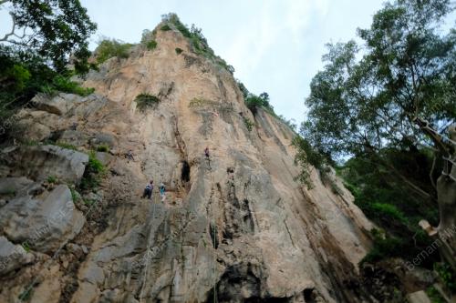 WALL CLIMBING DI GUNUNG KERIANG