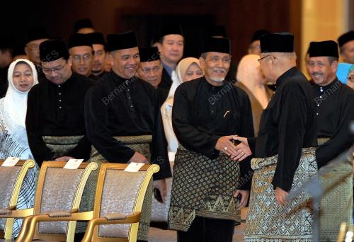 KD04_28022012_MB_EXCO