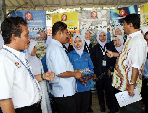 AHMAD BASHAH MD HANIPAH