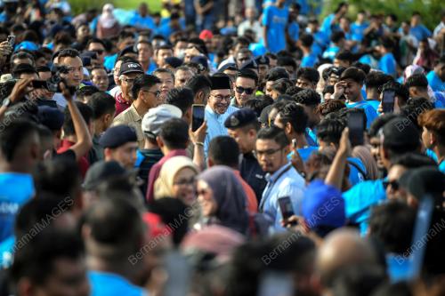 DATUK SERI ANWAR IBRAHIM