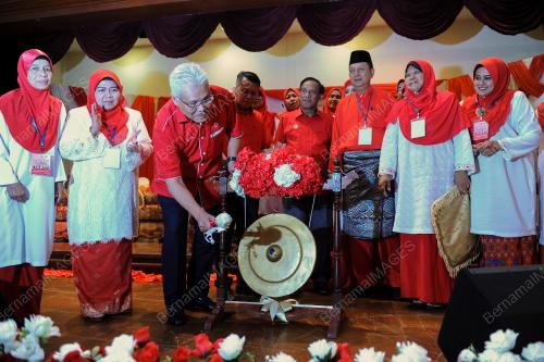 KD04_28072017_UMNO